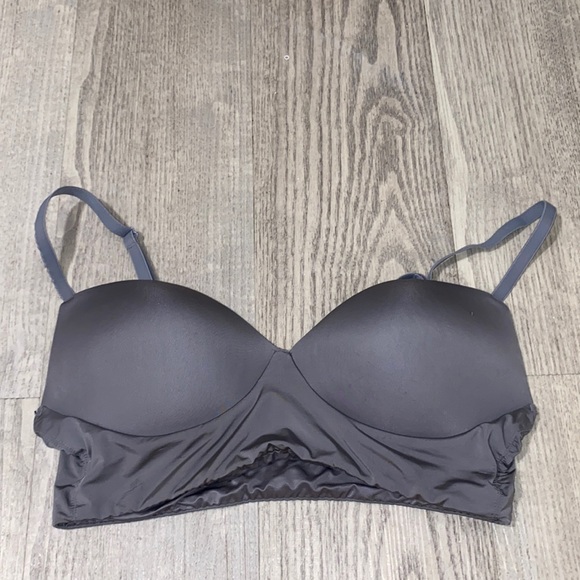 Women’s Victorias Secret bralette - Picture 1 of 3